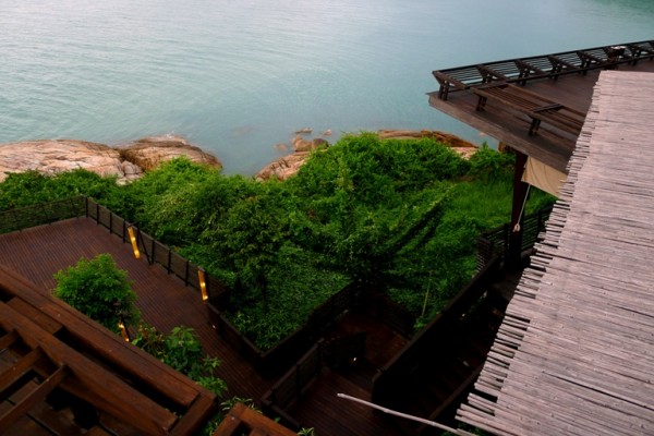 Dining on the Rocks, Six Senses, Koh Samui, 2012 Samui Fine Dining Festival