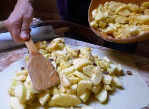 Making an apple strudel from scratch