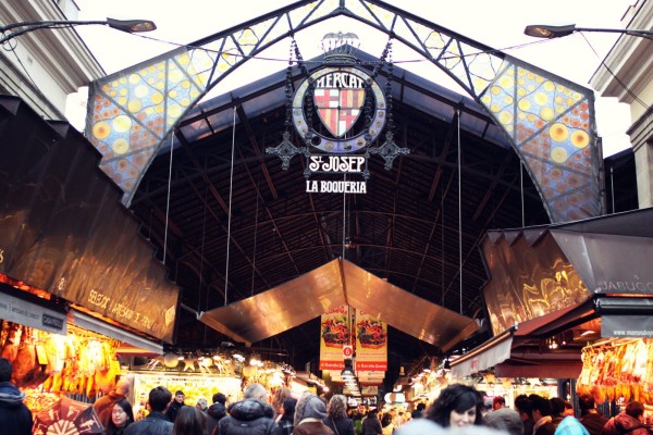 la-boqueria-food-market-barcelona-spain